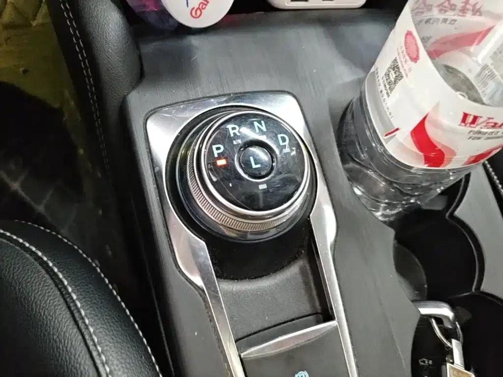 Ford Focus 2021 Hatchback EcoBoost 180 Automatic Trend Edition — миниатюра 14