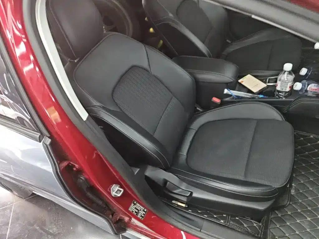 Ford Focus 2021 Hatchback EcoBoost 180 Automatic Trend Edition — миниатюра 25