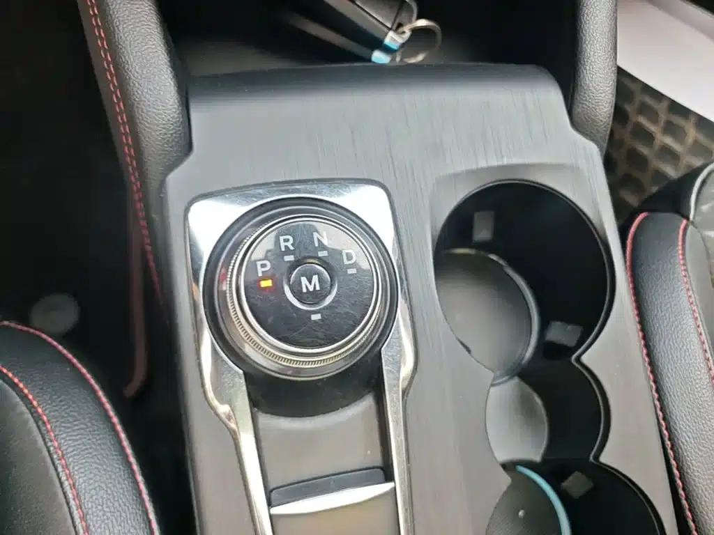 2020 Ford Focus Hatchback EcoBoost 180 Automatic ST Line — миниатюра 14