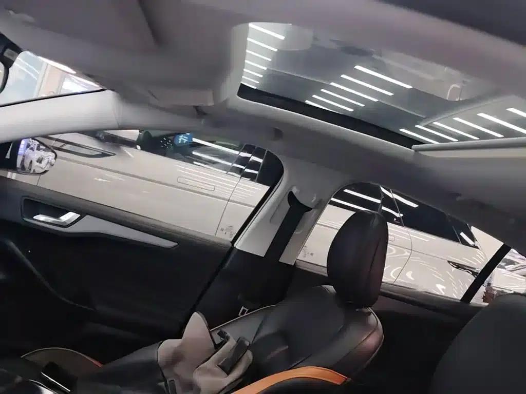 2022 Ford Focus Hatchback EcoBoost 180 Automatic Racing Edition — миниатюра 18
