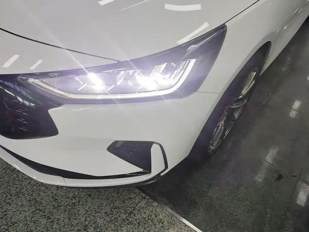 2022 Ford Focus Hatchback EcoBoost 180 Automatic Racing Edition — миниатюра 24