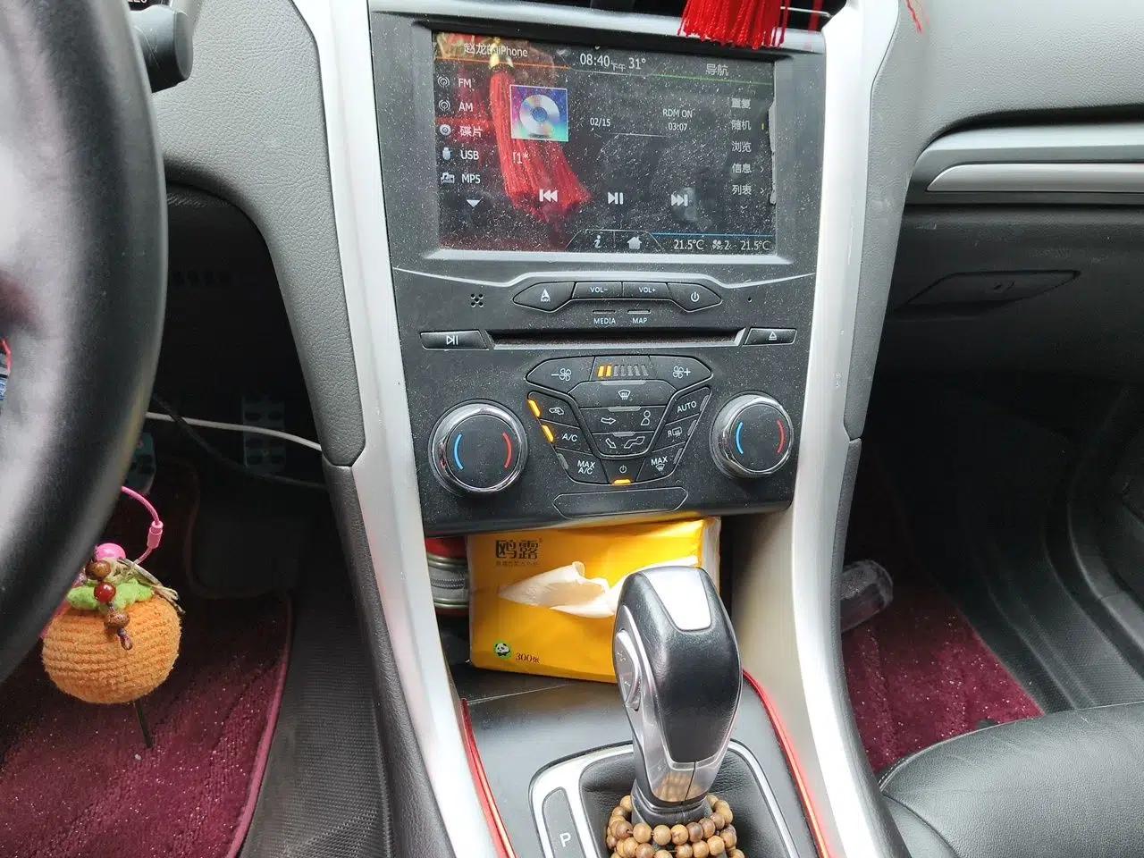 Ford Mondeo 2013 1.5L GTDi180 Fashion Edition — миниатюра 13