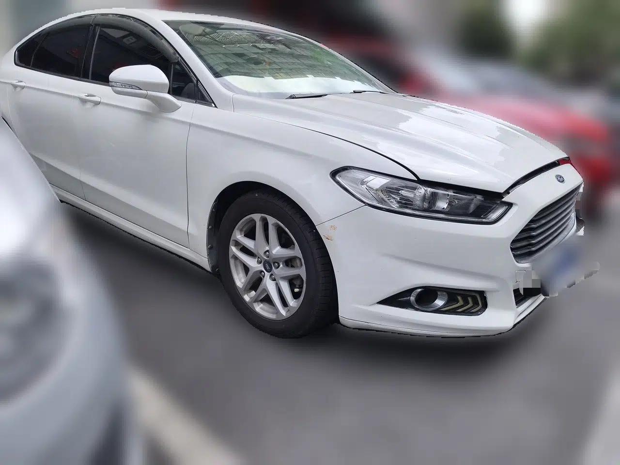 Ford Mondeo 2013 1.5L GTDi180 Fashion Edition — миниатюра 3