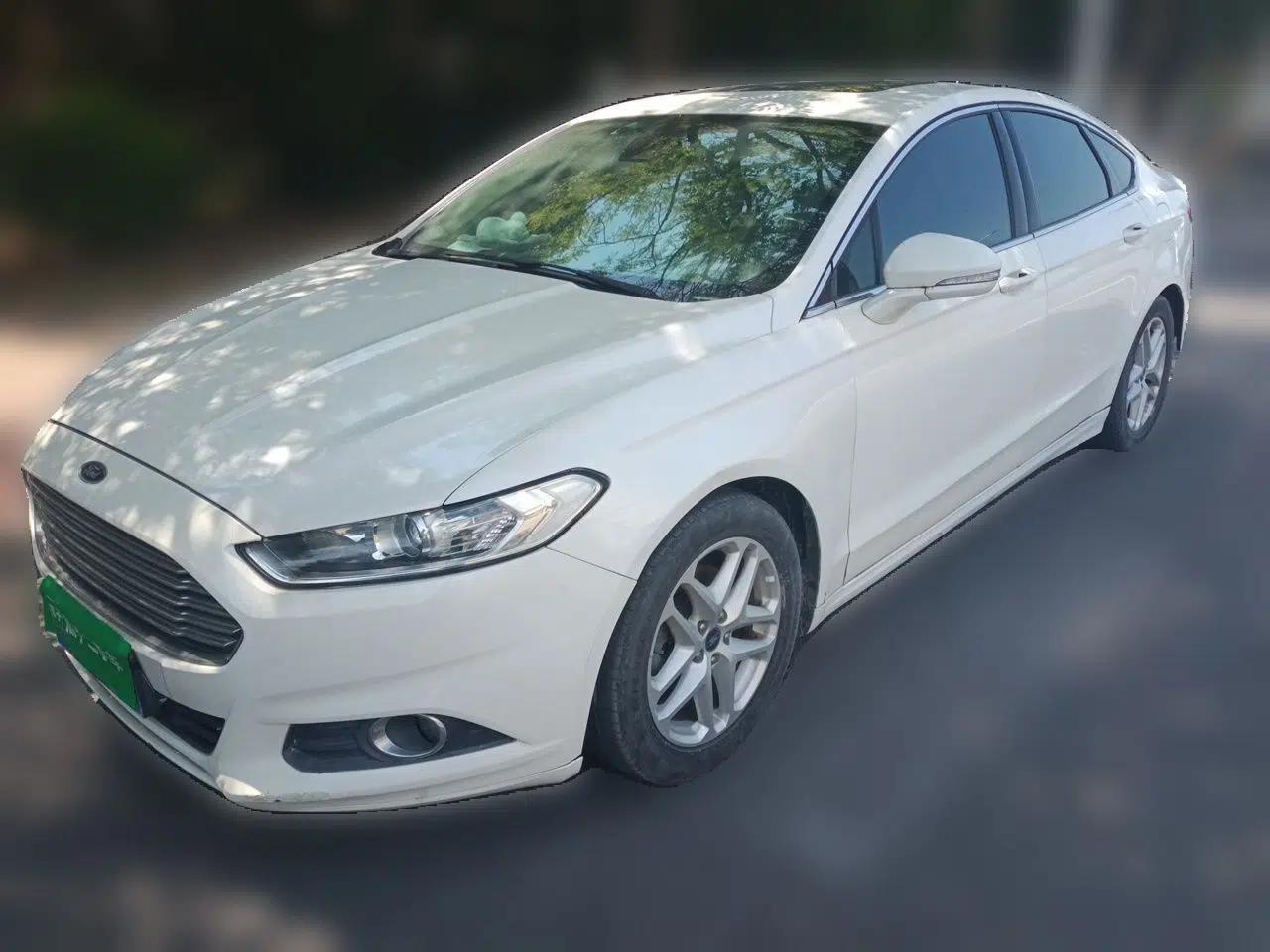 Ford Mondeo 2013 1.5L GTDi180 Fashion Edition — миниатюра 1