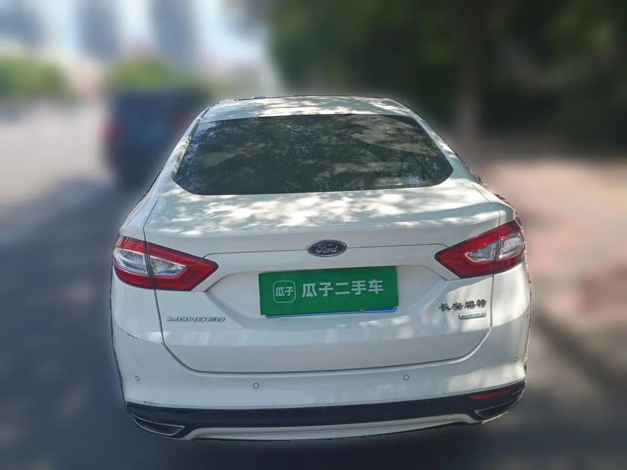 Ford Mondeo 2013 1.5L GTDi180 Fashion Edition — миниатюра 5