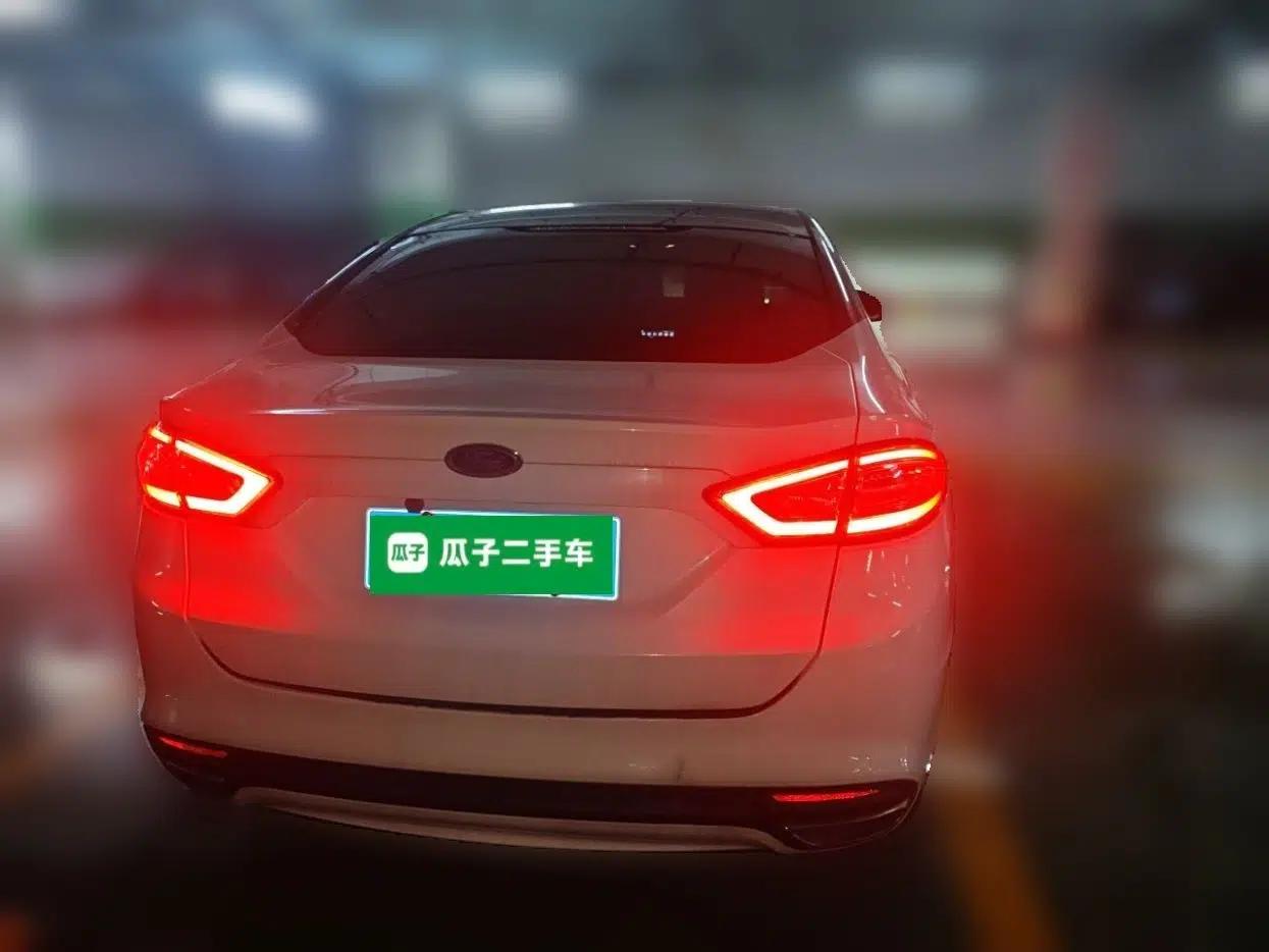 Ford Mondeo 2013 1.5L GTDi180 Fashion Edition — миниатюра 5