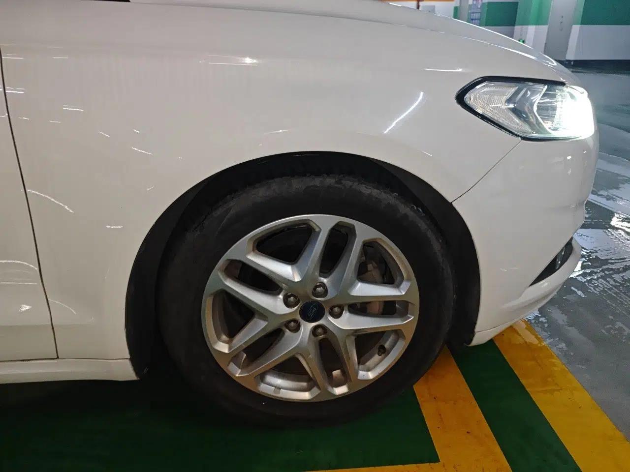 Ford Mondeo 2013 1.5L GTDi180 Fashion Edition — миниатюра 8