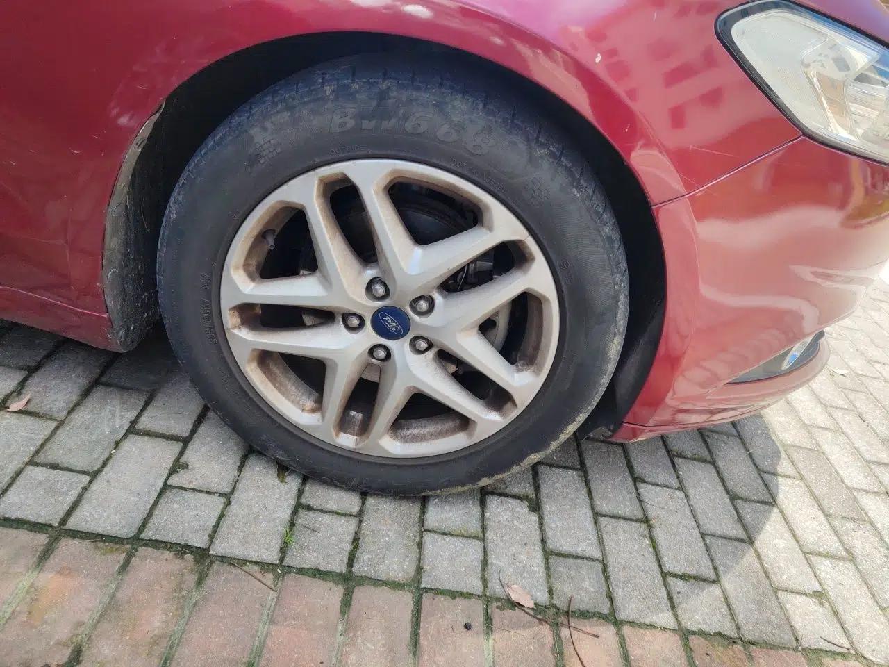 Ford Mondeo 2013 1.5L GTDi180 Fashion Edition — миниатюра 8