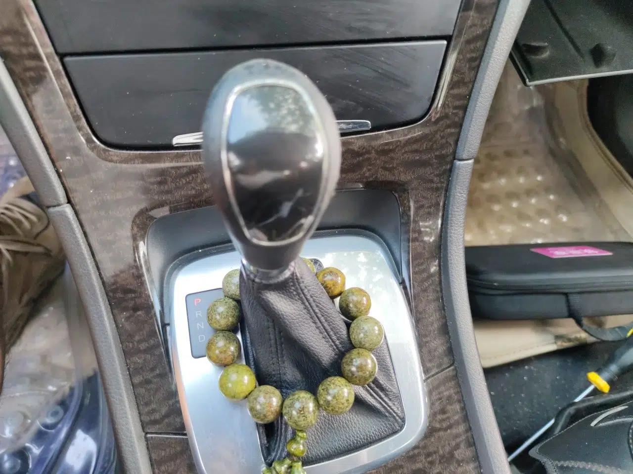 Ford Mondeo 2011 2.3L Luxury Model — миниатюра 14