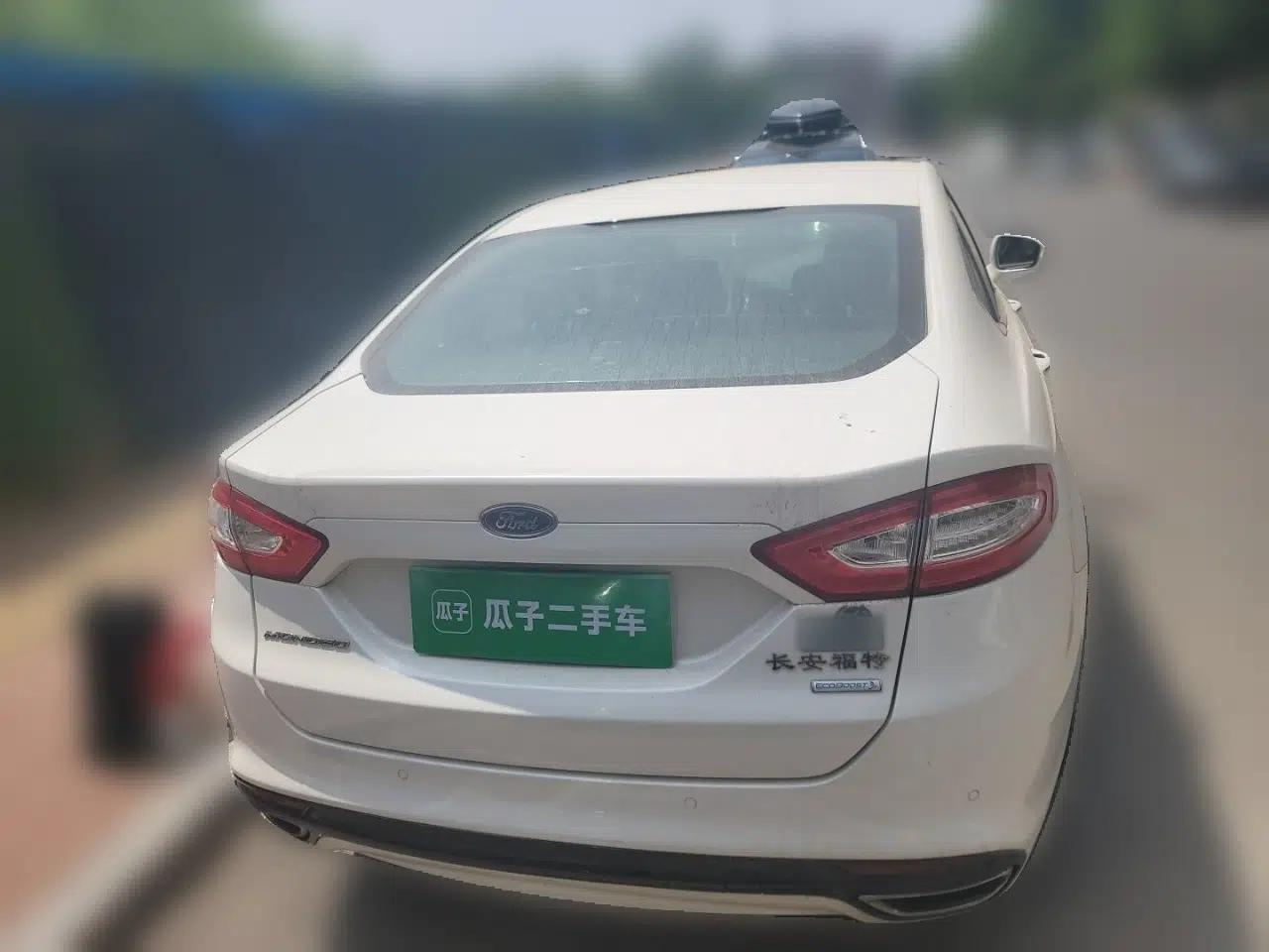 Ford Mondeo 2013 2.0L GTDi 200 Fashion Edition — миниатюра 5