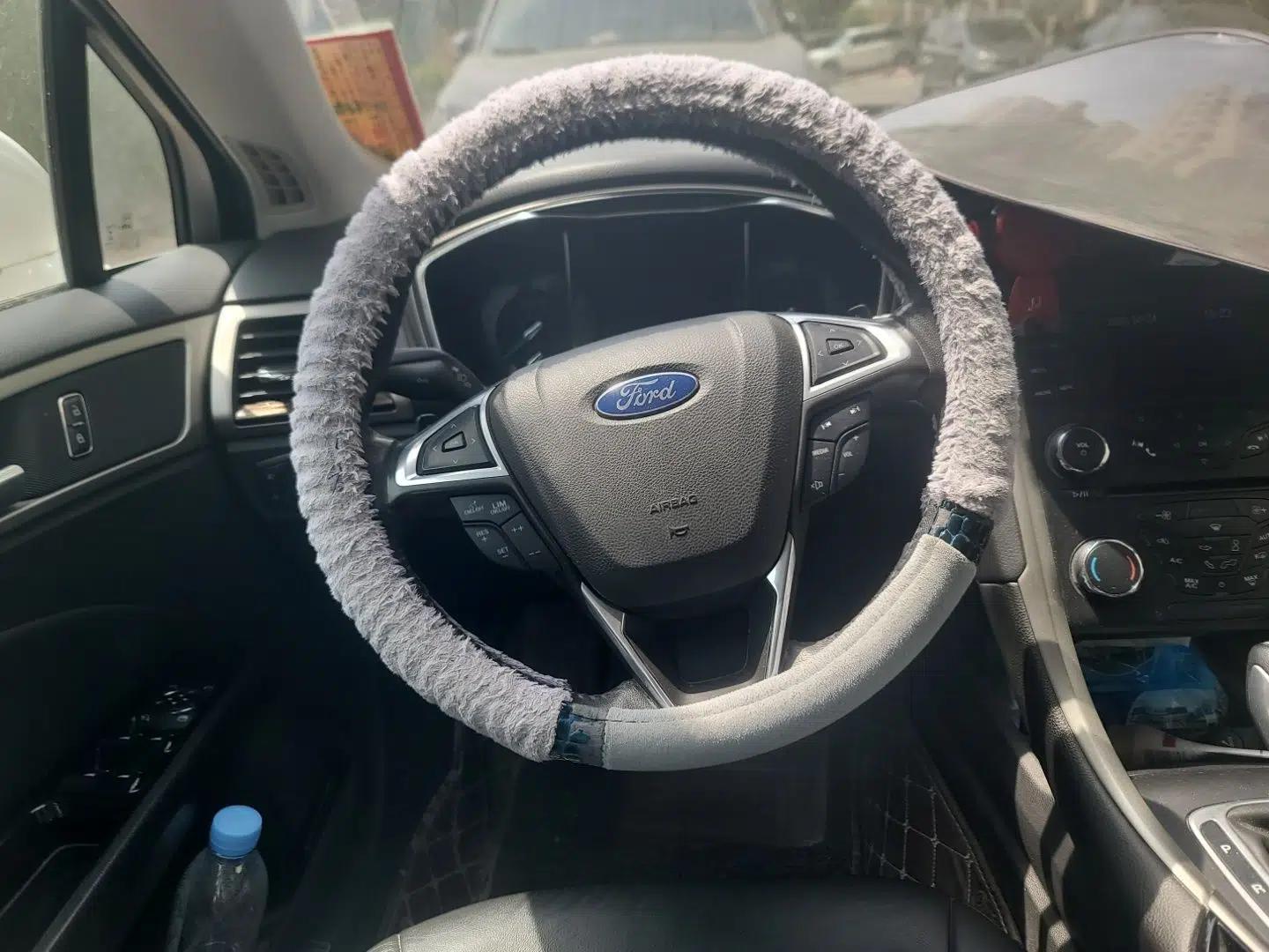 Ford Mondeo 2013 2.0L GTDi 200 Fashion Edition — миниатюра 10