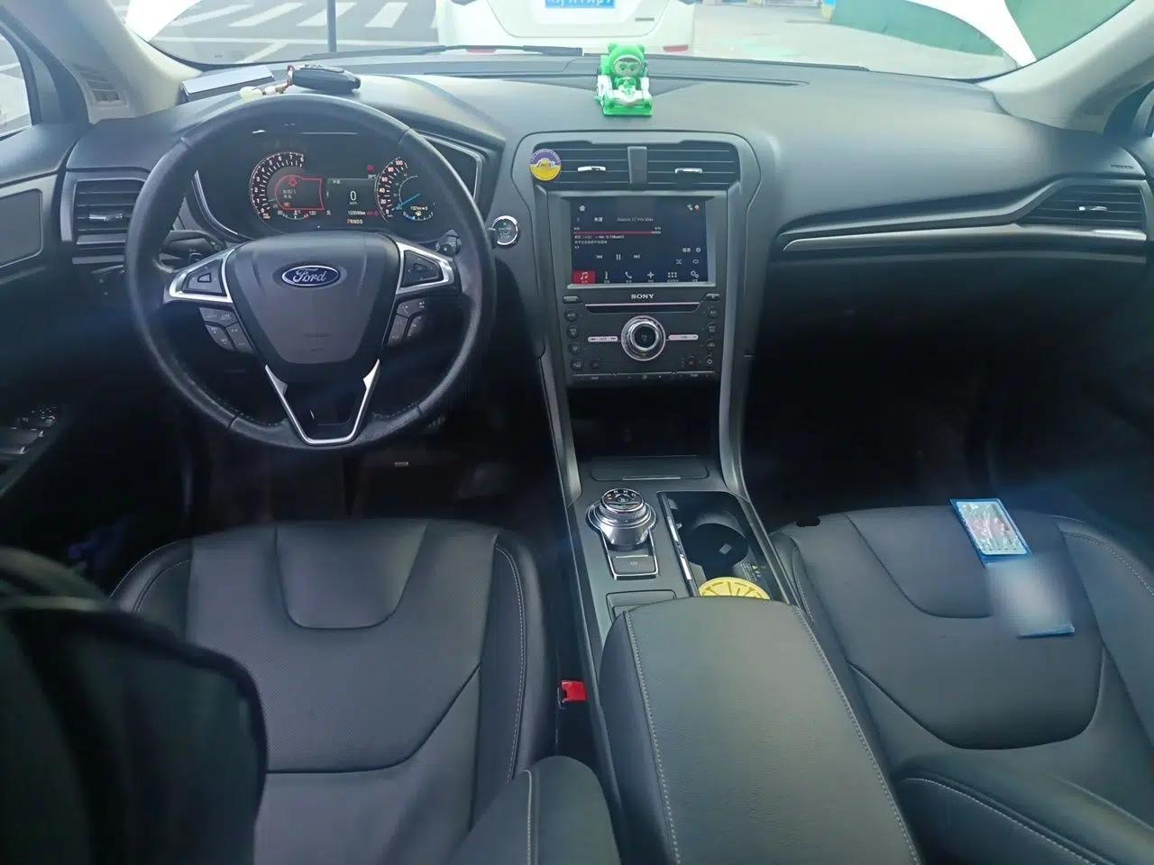 Ford Mondeo 2017 EcoBoost 245 Luxury Sport Model — миниатюра 9