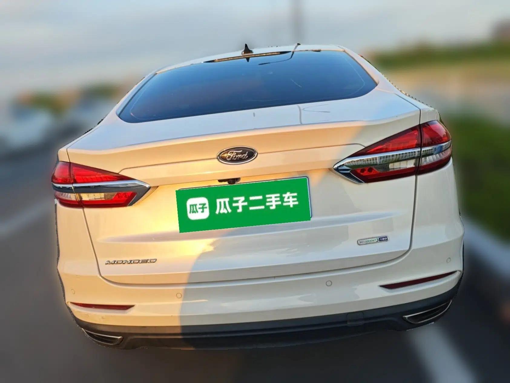 Ford Mondeo 2018 EcoBoost 180 SmartControl Luxury Model China V Standard — миниатюра 5