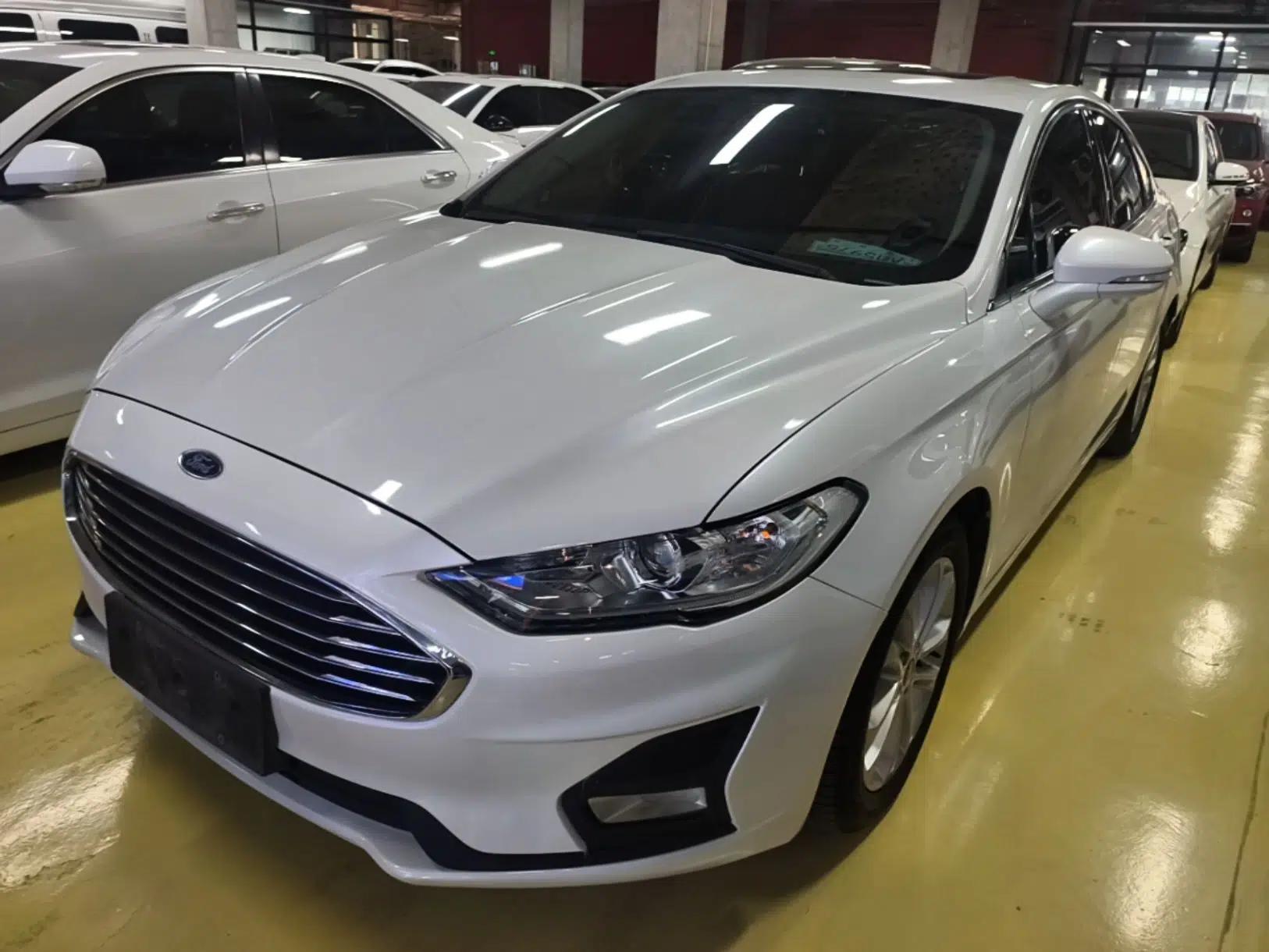 Ford Mondeo 2018 EcoBoost 200 Smart Control Fashion Model China V Standard — миниатюра 1