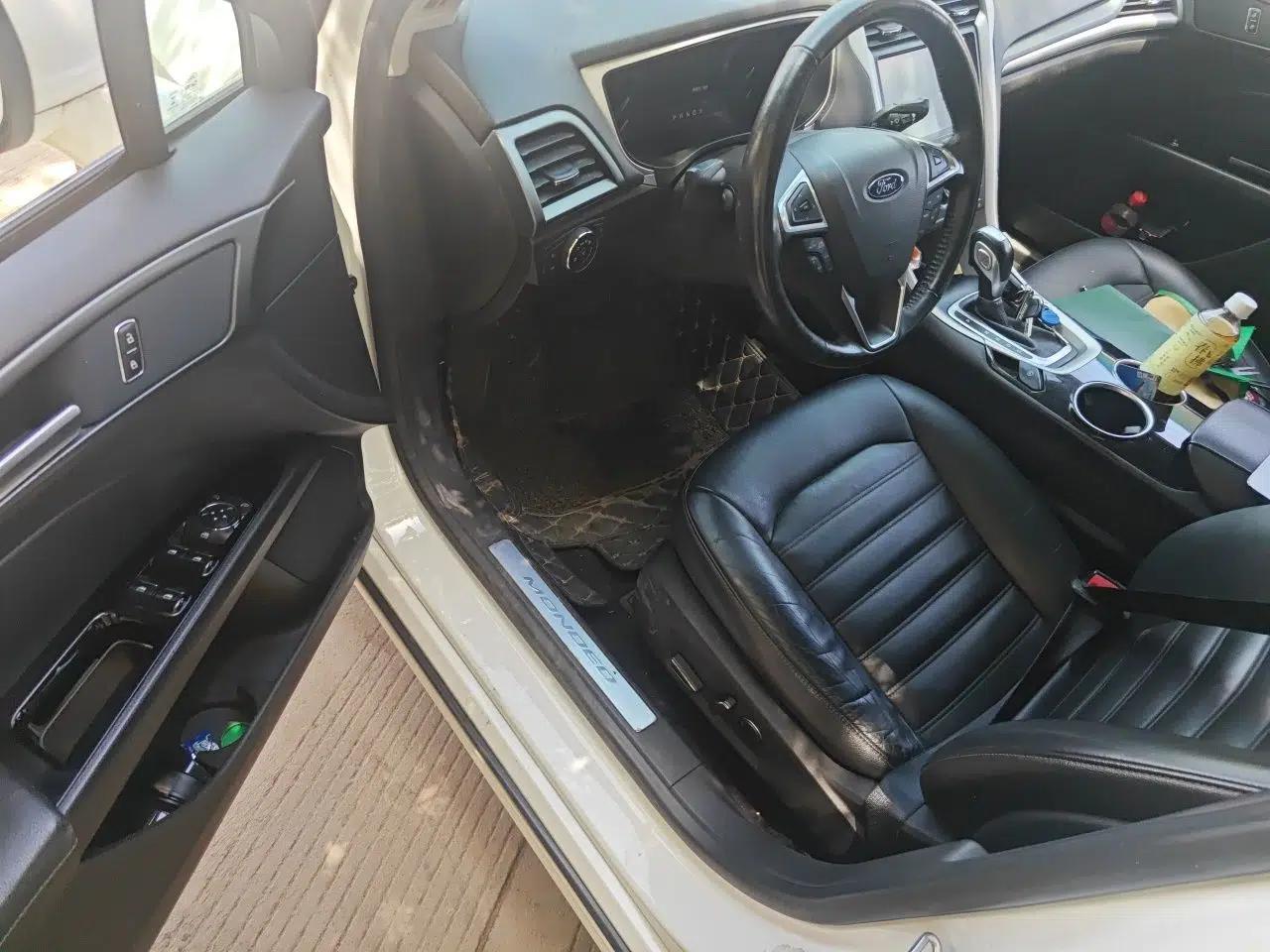 Ford Mondeo 2013 1.5L GTDi180 Fashion Edition — миниатюра 16