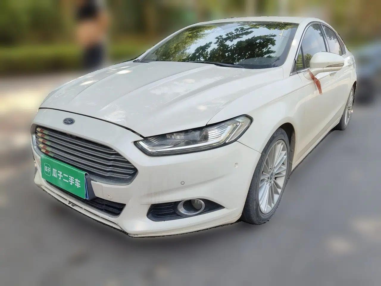Ford Mondeo 2013 2.0L GTDi240 Ultimate Edition — миниатюра 1