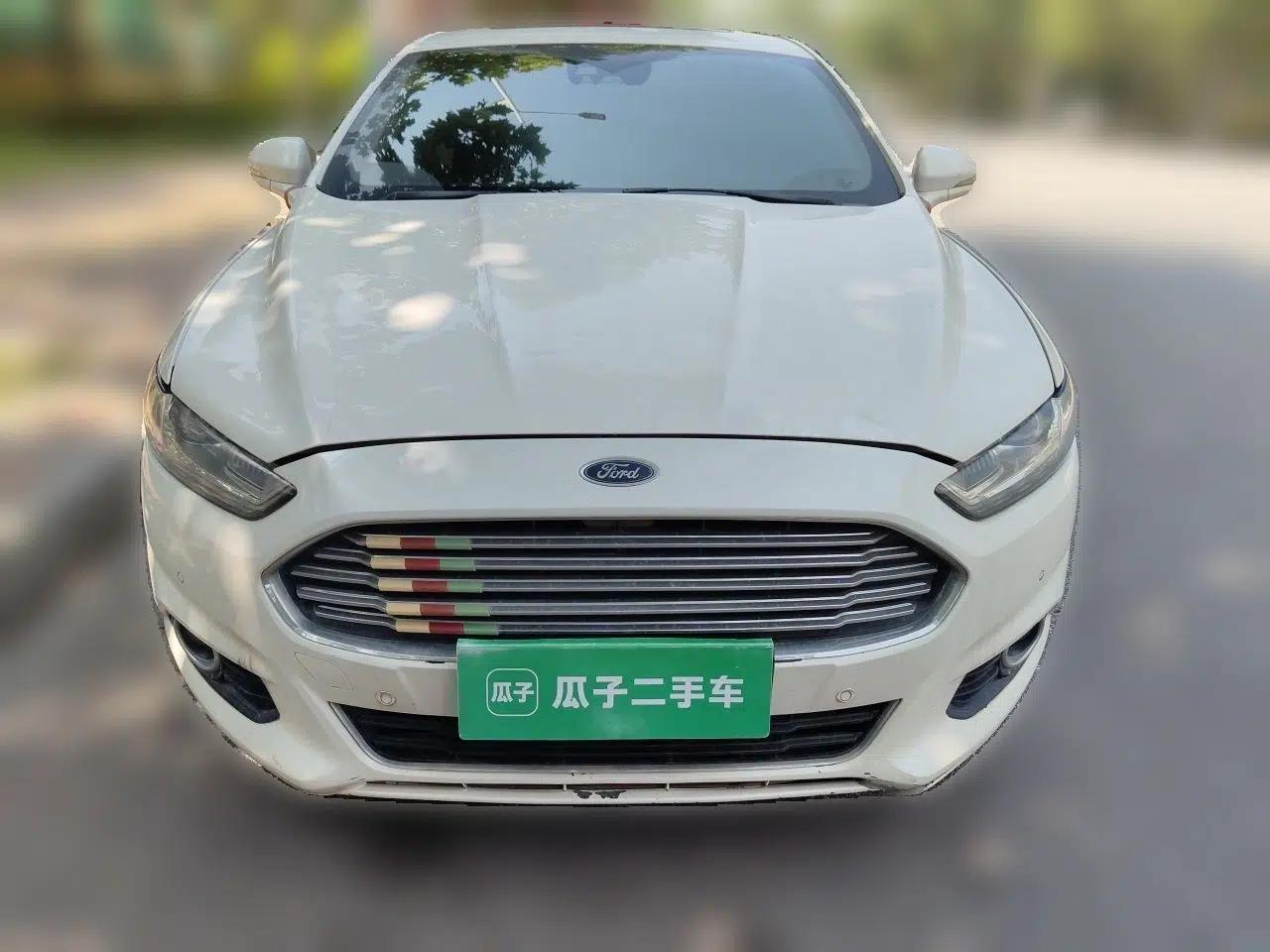 Ford Mondeo 2013 2.0L GTDi240 Ultimate Edition — миниатюра 2