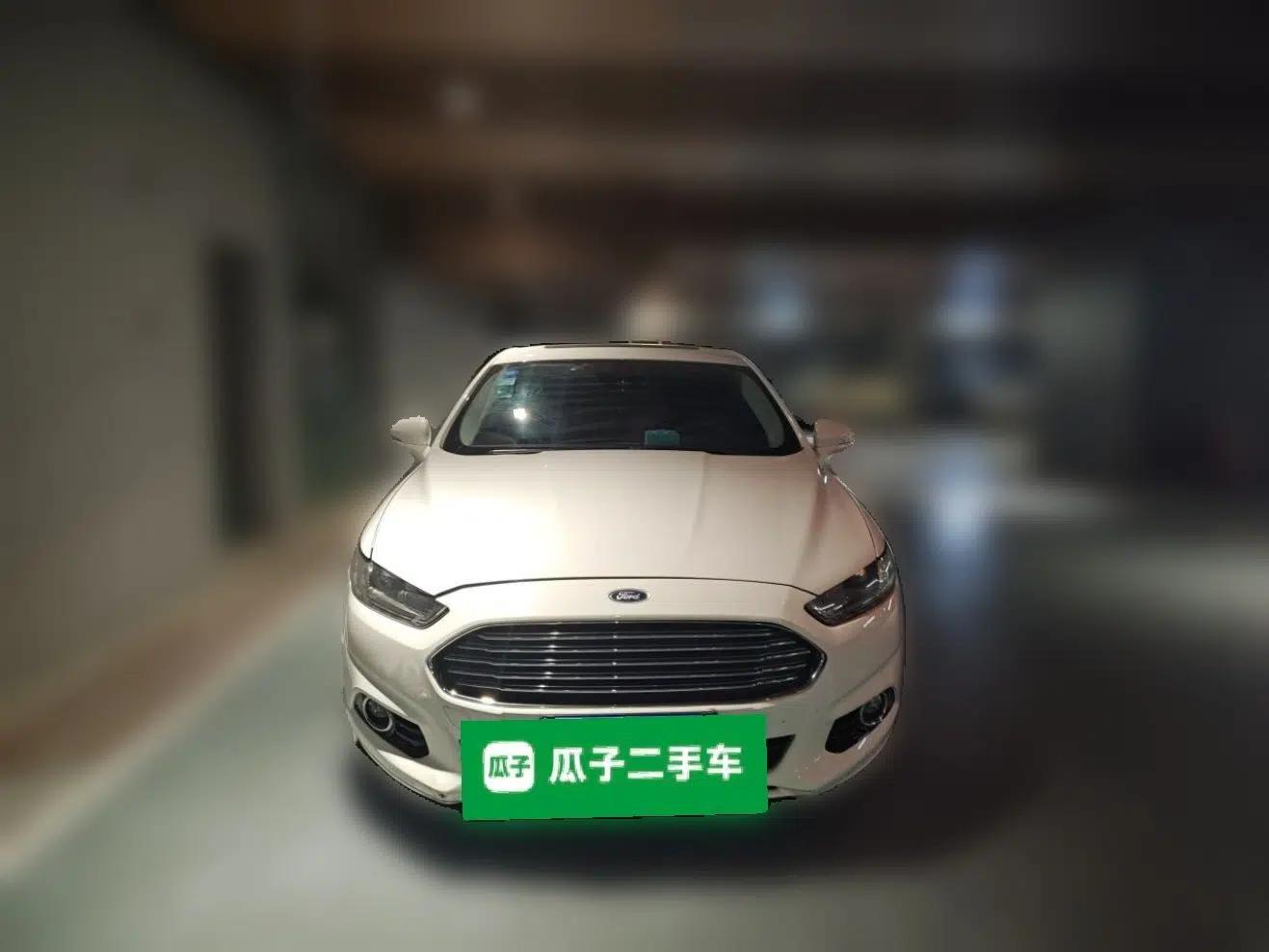 Ford Mondeo 2013 2.0L GTDi 200 Fashion Edition — миниатюра 2