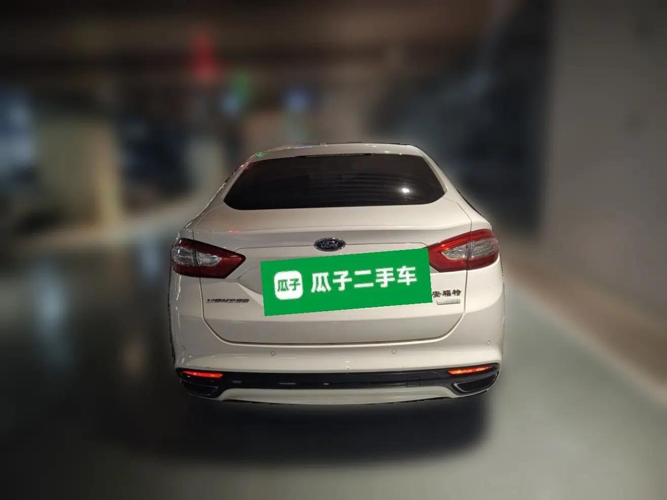 Ford Mondeo 2013 2.0L GTDi 200 Fashion Edition — миниатюра 3