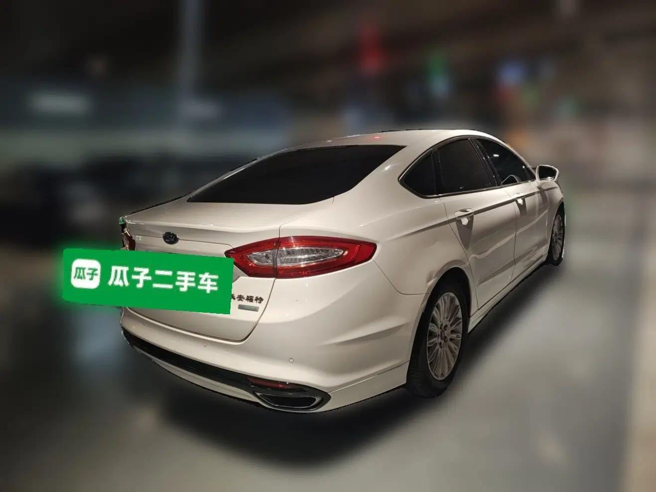 Ford Mondeo 2013 2.0L GTDi 200 Fashion Edition — миниатюра 4