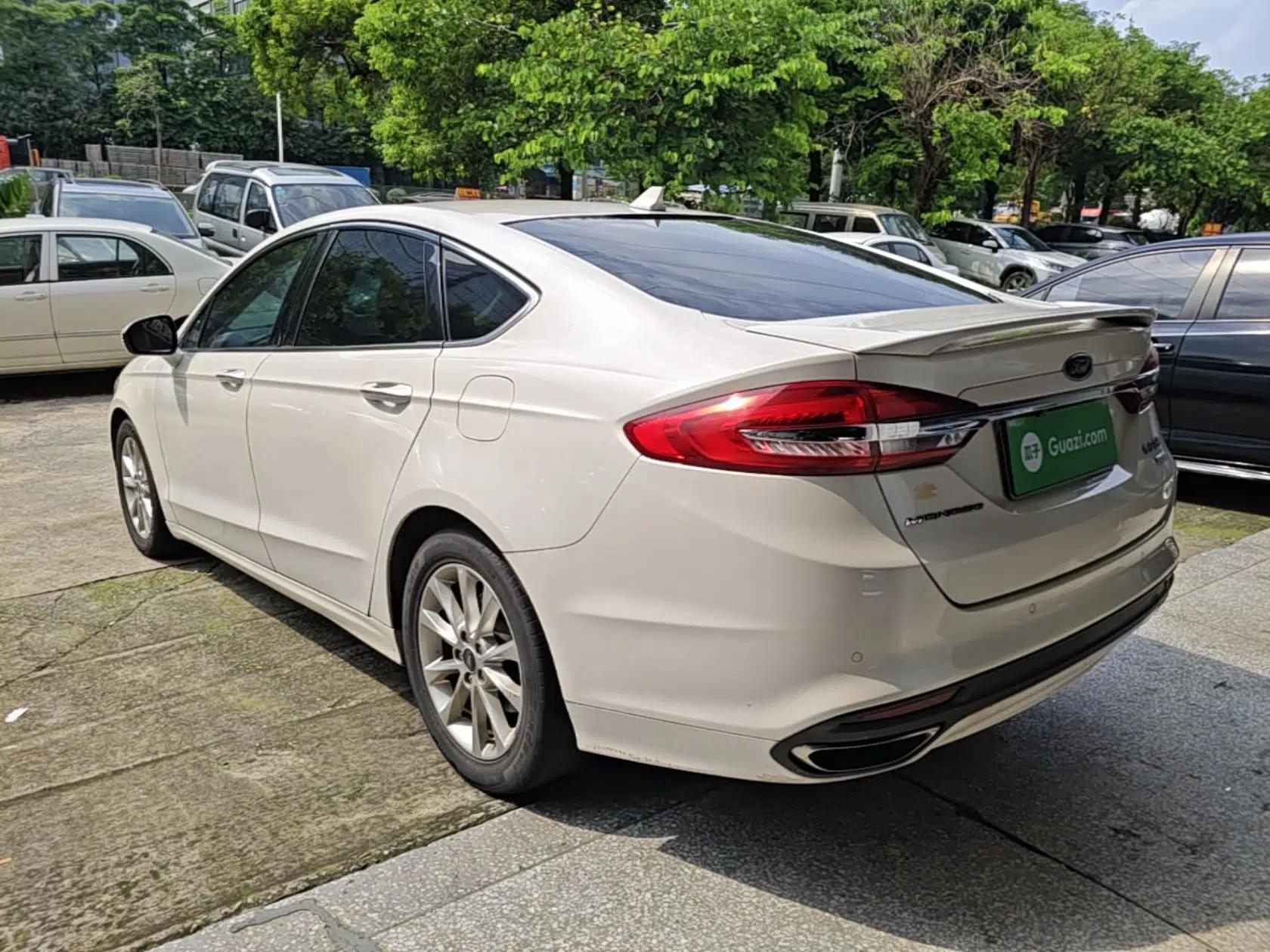 Ford Mondeo 2017 EcoBoost 180 Stylish Model — миниатюра 13