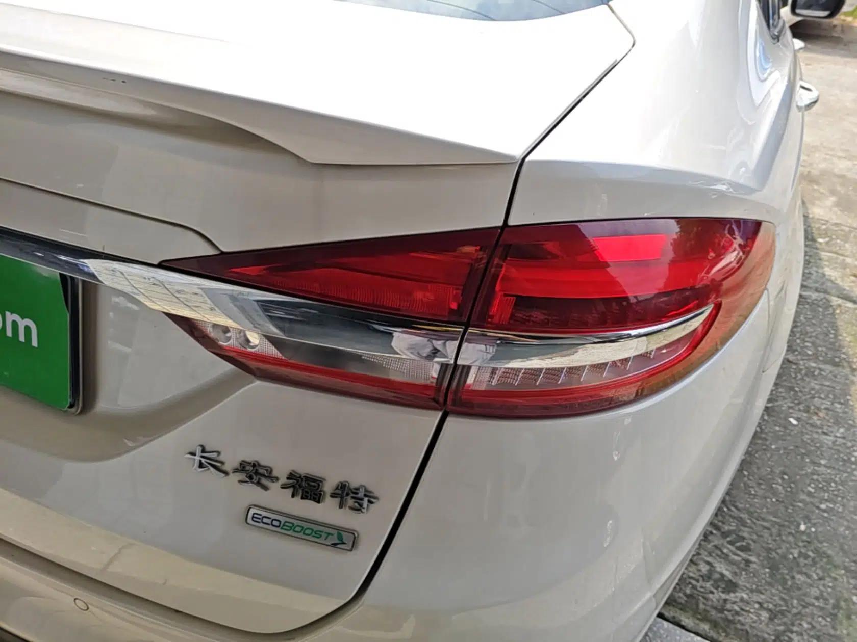 Ford Mondeo 2017 EcoBoost 180 Stylish Model — миниатюра 14