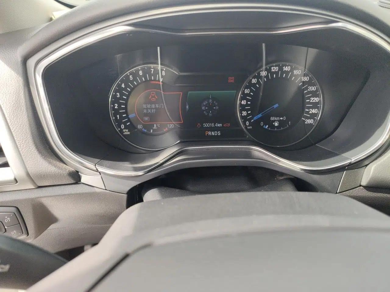 Ford Mondeo 2013 2.0L GTDi240 Luxury Sport Model — миниатюра 12