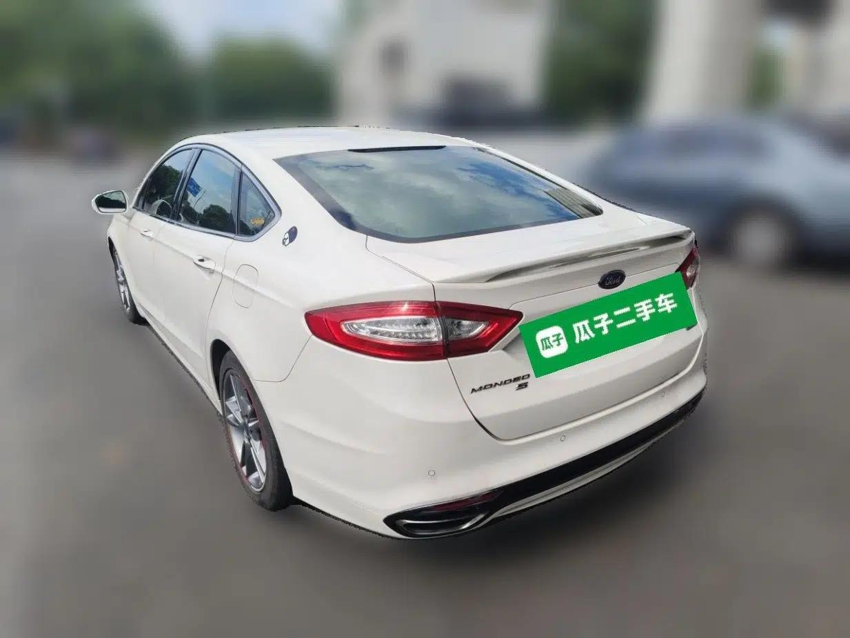 Ford Mondeo 2013 2.0L GTDi240 Luxury Sport Model — миниатюра 4