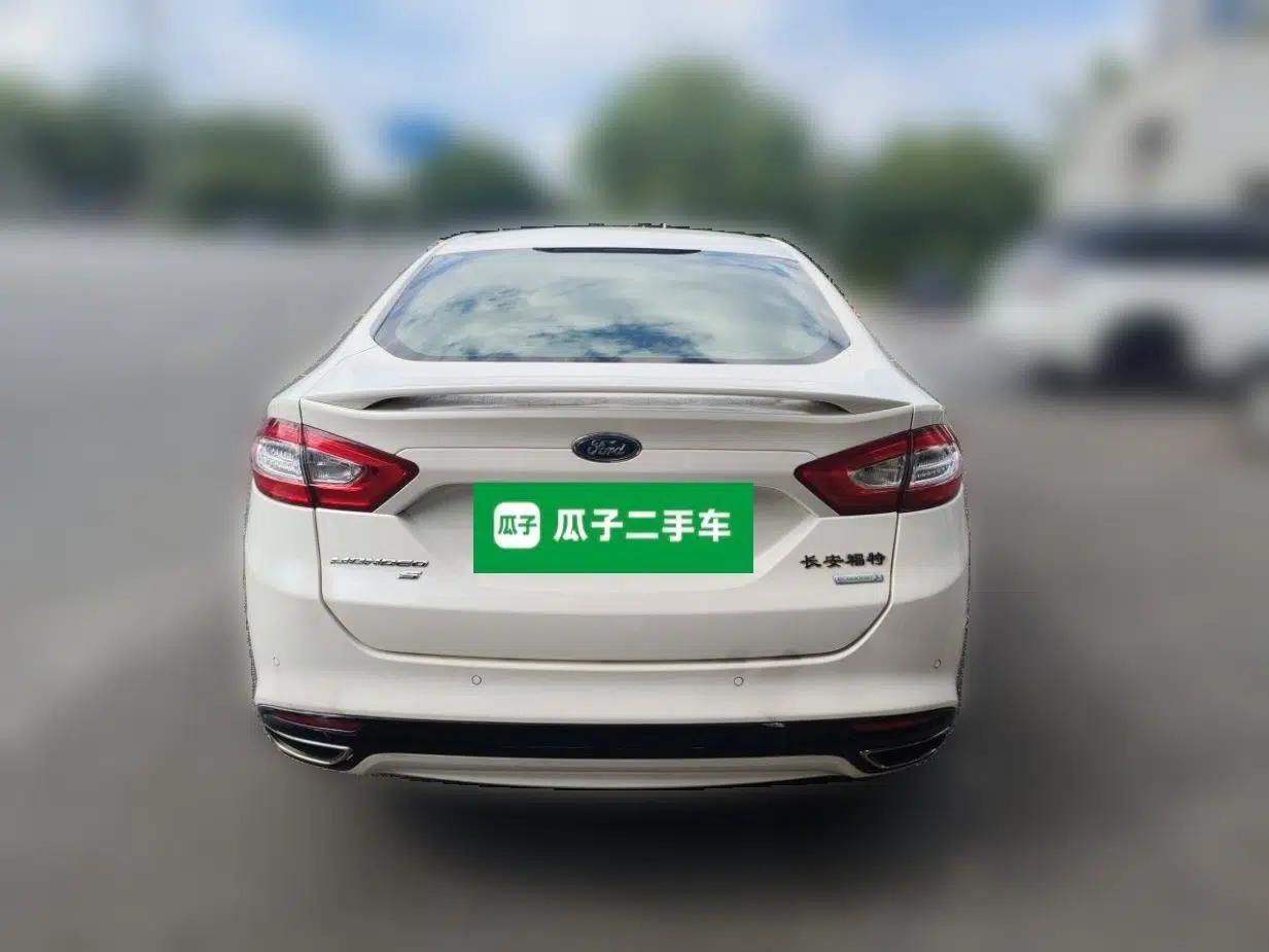 Ford Mondeo 2013 2.0L GTDi240 Luxury Sport Model — миниатюра 5