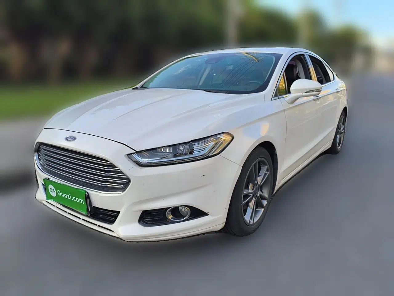 Ford Mondeo 2013 2.0L GTDi240 Luxury Sport Model — миниатюра 1