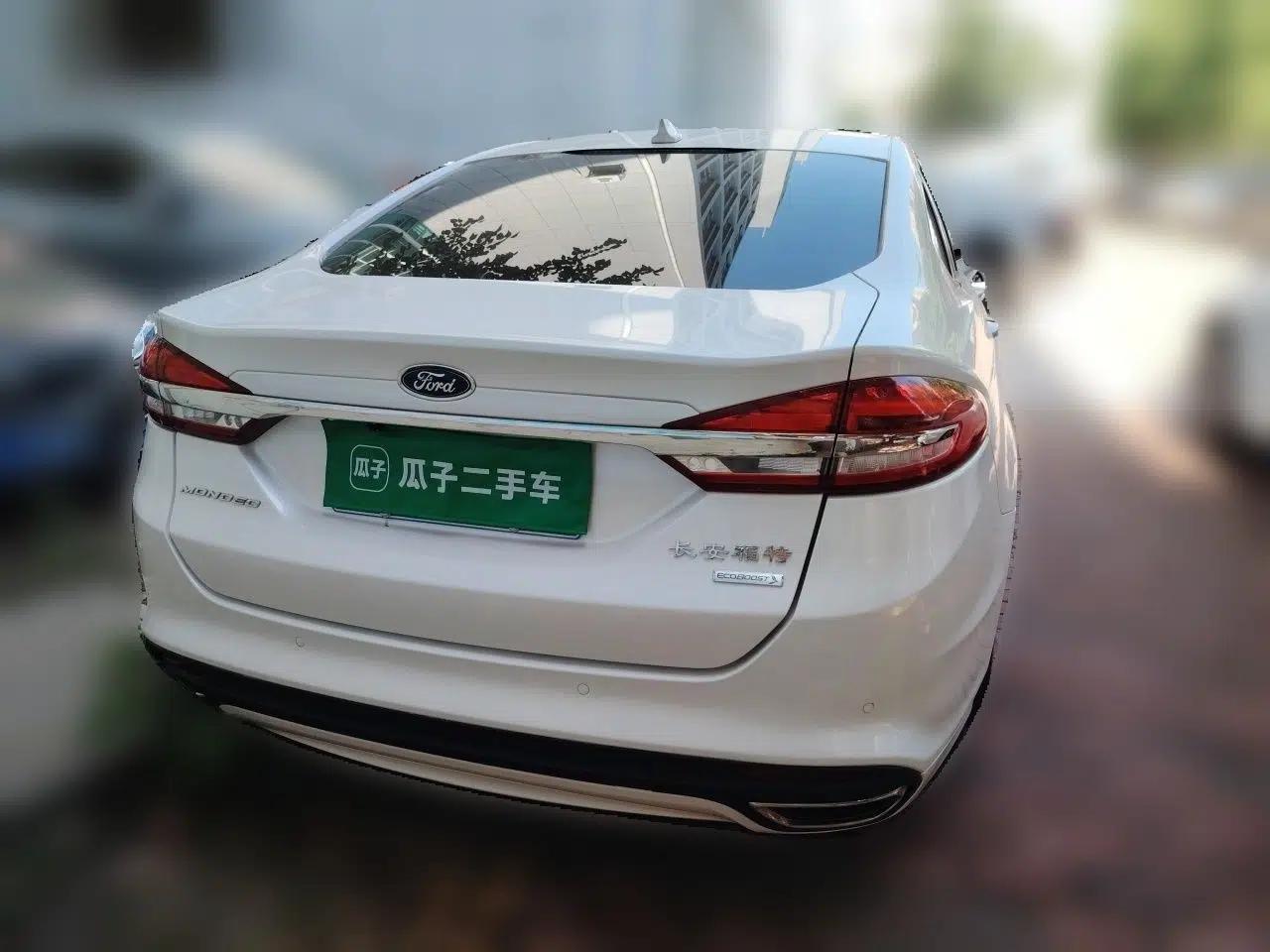 Ford Mondeo 2017 EcoBoost 200 Stylish Model — миниатюра 5