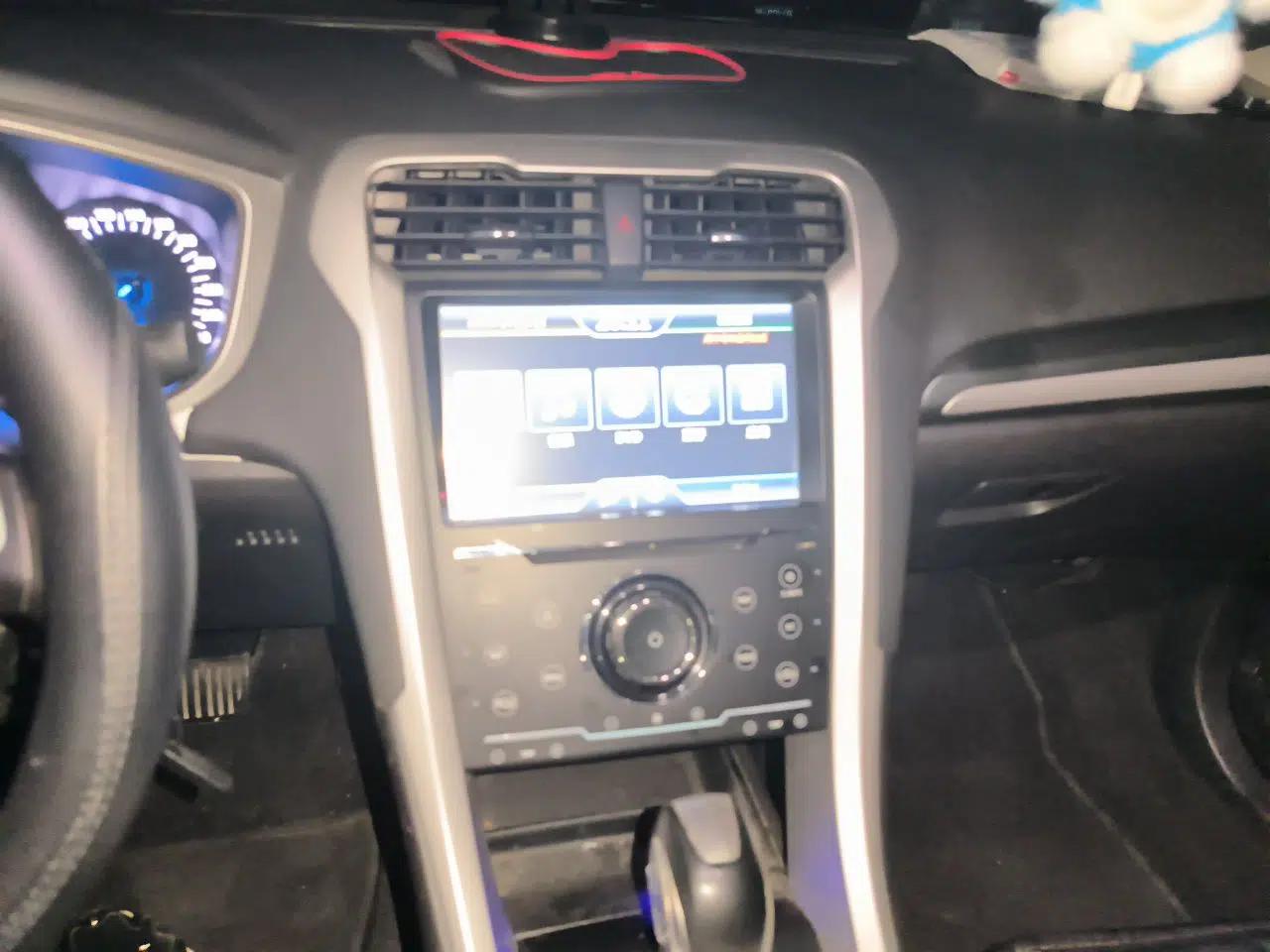 Ford Mondeo 2013 1.5L GTDi180 Fashion Edition — миниатюра 13