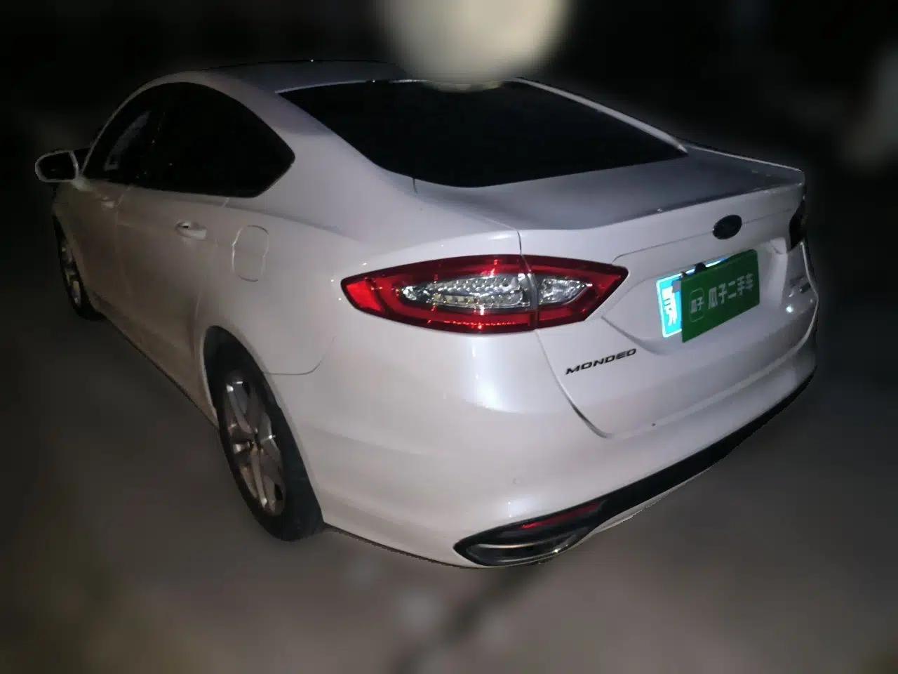 Ford Mondeo 2013 1.5L GTDi180 Fashion Edition — миниатюра 4