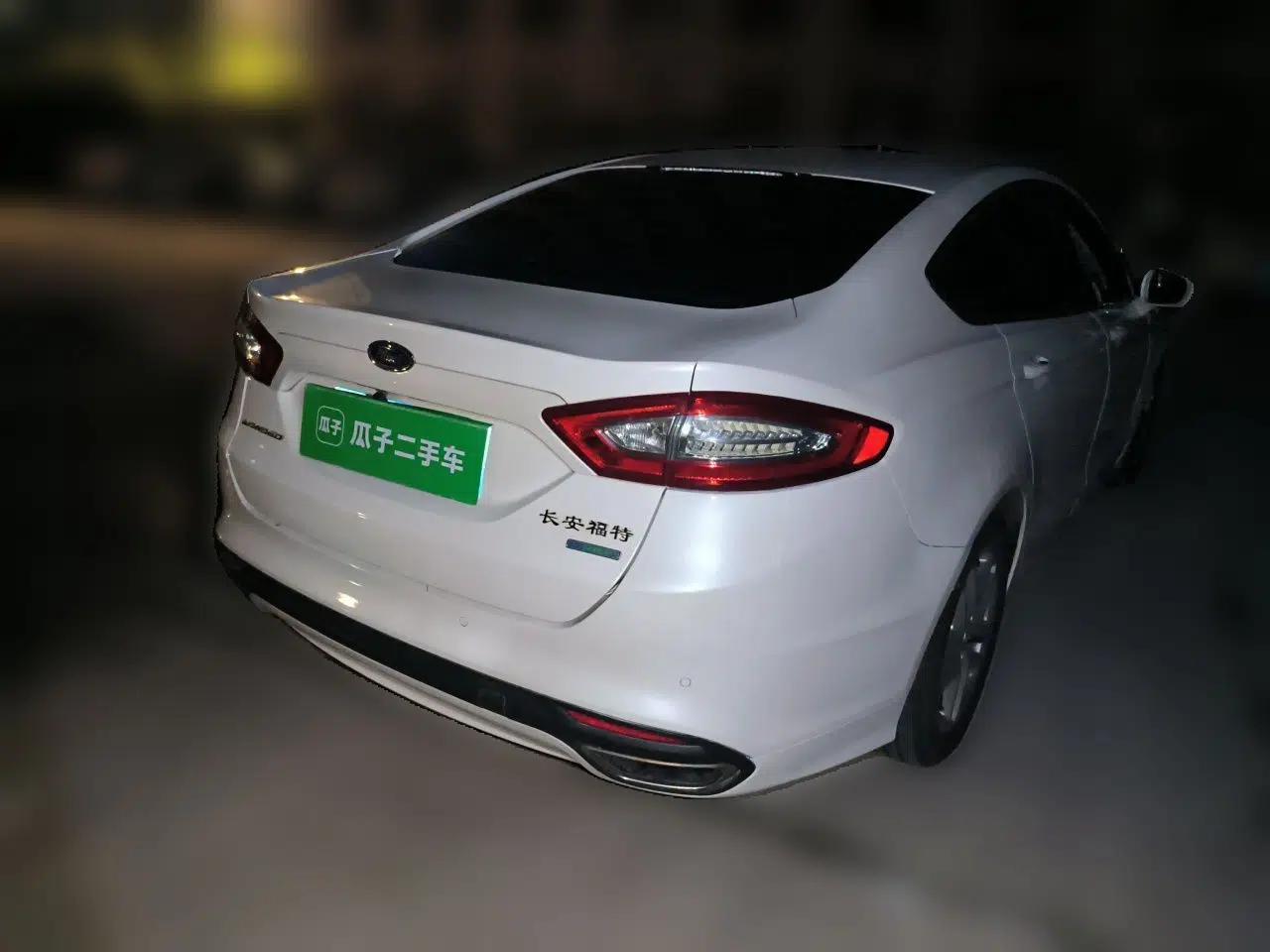 Ford Mondeo 2013 1.5L GTDi180 Fashion Edition — миниатюра 6