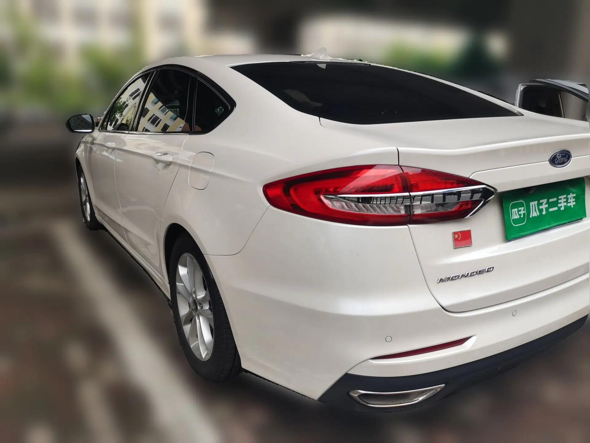 Ford Mondeo 2018 EcoBoost 180 Smart Control Fashion Model China VI Standard — миниатюра 4