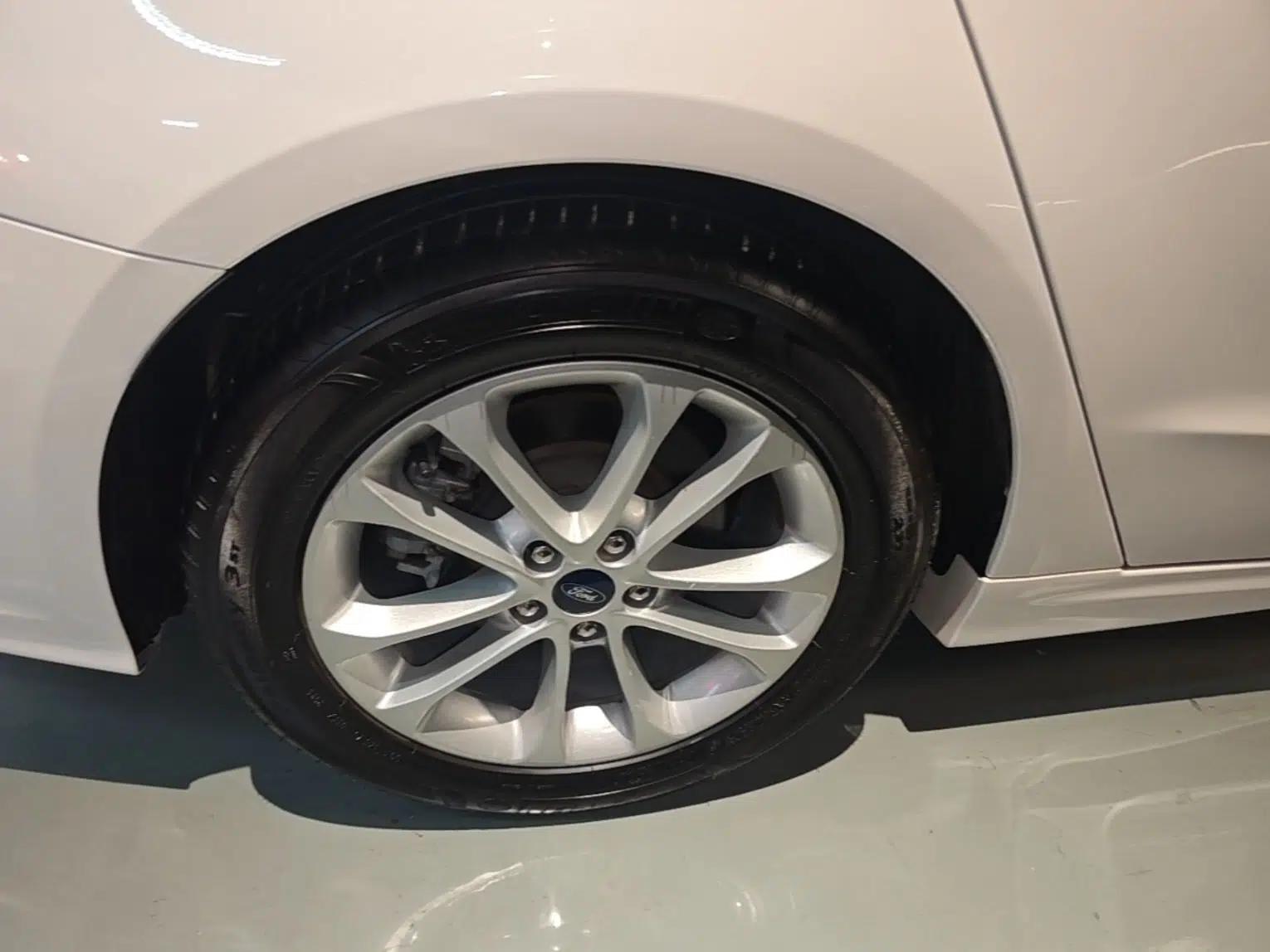 Ford Mondeo 2020 EcoBoost 200 Stylish Model — миниатюра 11