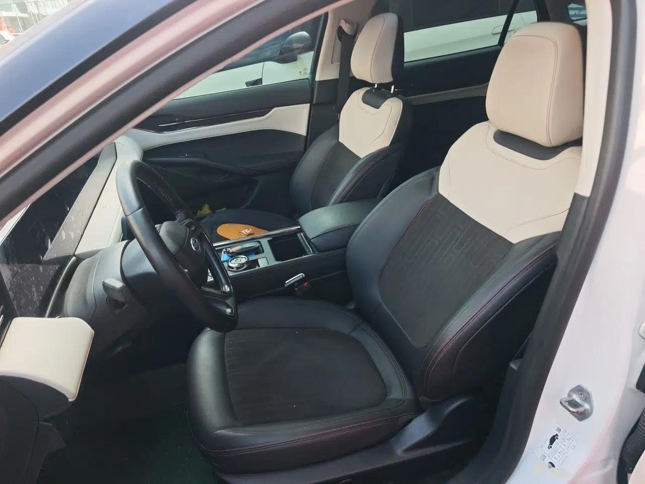 Ford Mondeo 2022 EcoBoost 245 Luxury Model — миниатюра 15