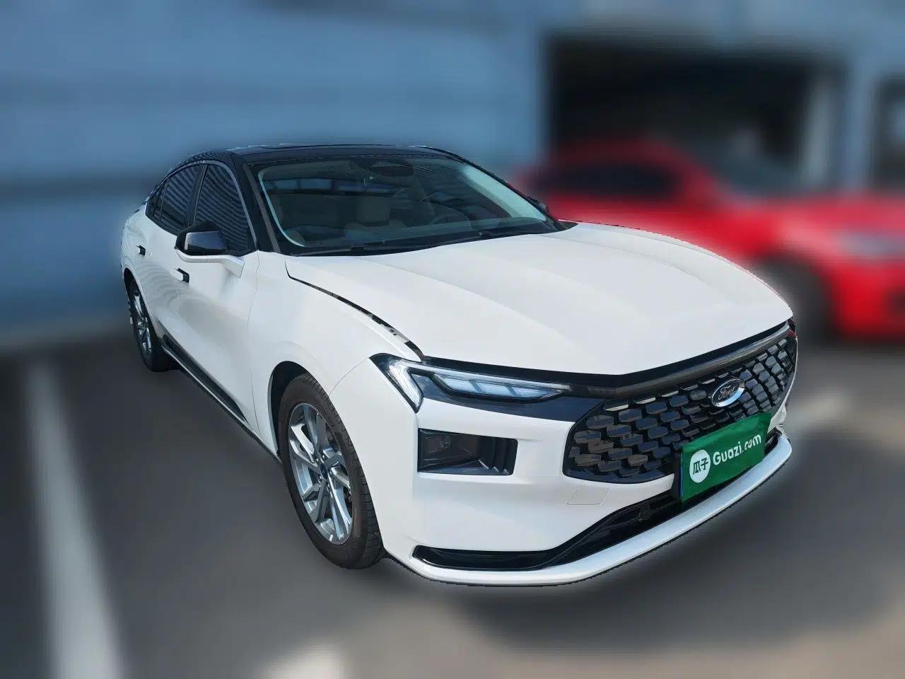 Ford Mondeo 2022 EcoBoost 245 Luxury Model — миниатюра 3