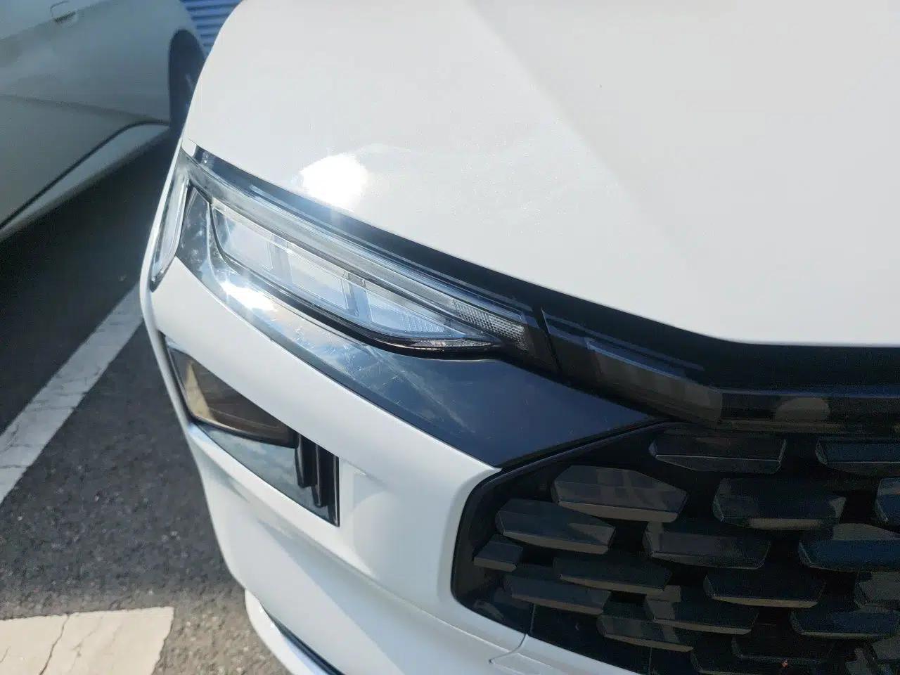 Ford Mondeo 2022 EcoBoost 245 Luxury Model — миниатюра 7