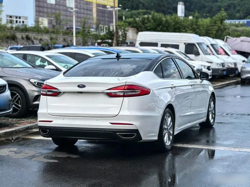 Ford Mondeo 2020 EcoBoost 180 Stylish Model — миниатюра 12