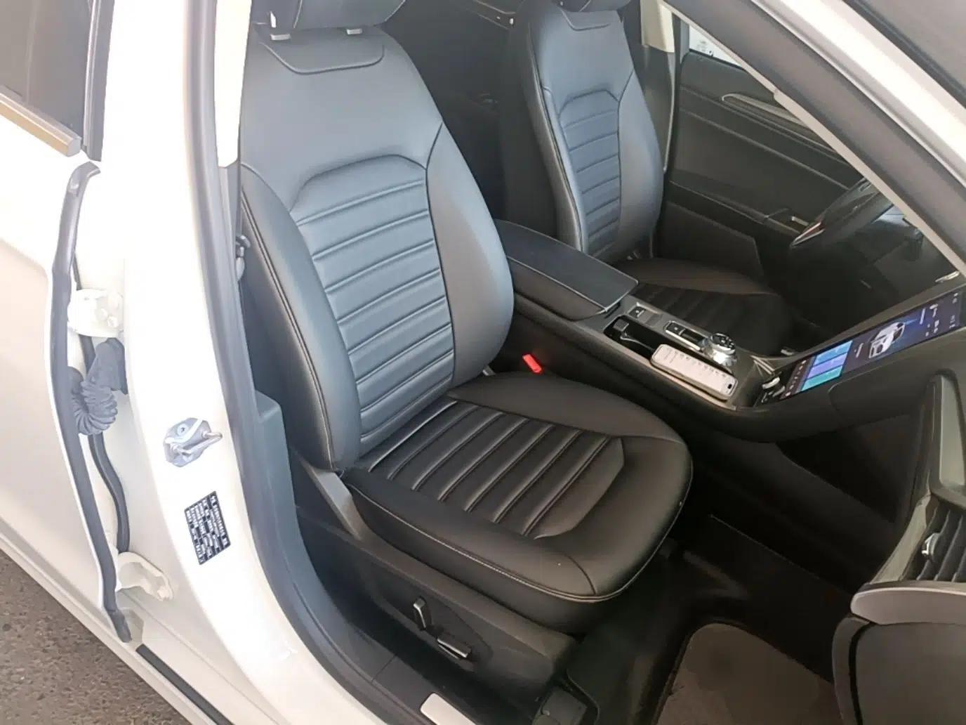 Ford Mondeo 2020 EcoBoost 180 Stylish Model — миниатюра 25