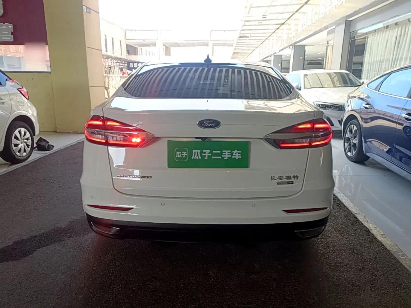 Ford Mondeo 2020 EcoBoost 180 Stylish Model — миниатюра 5