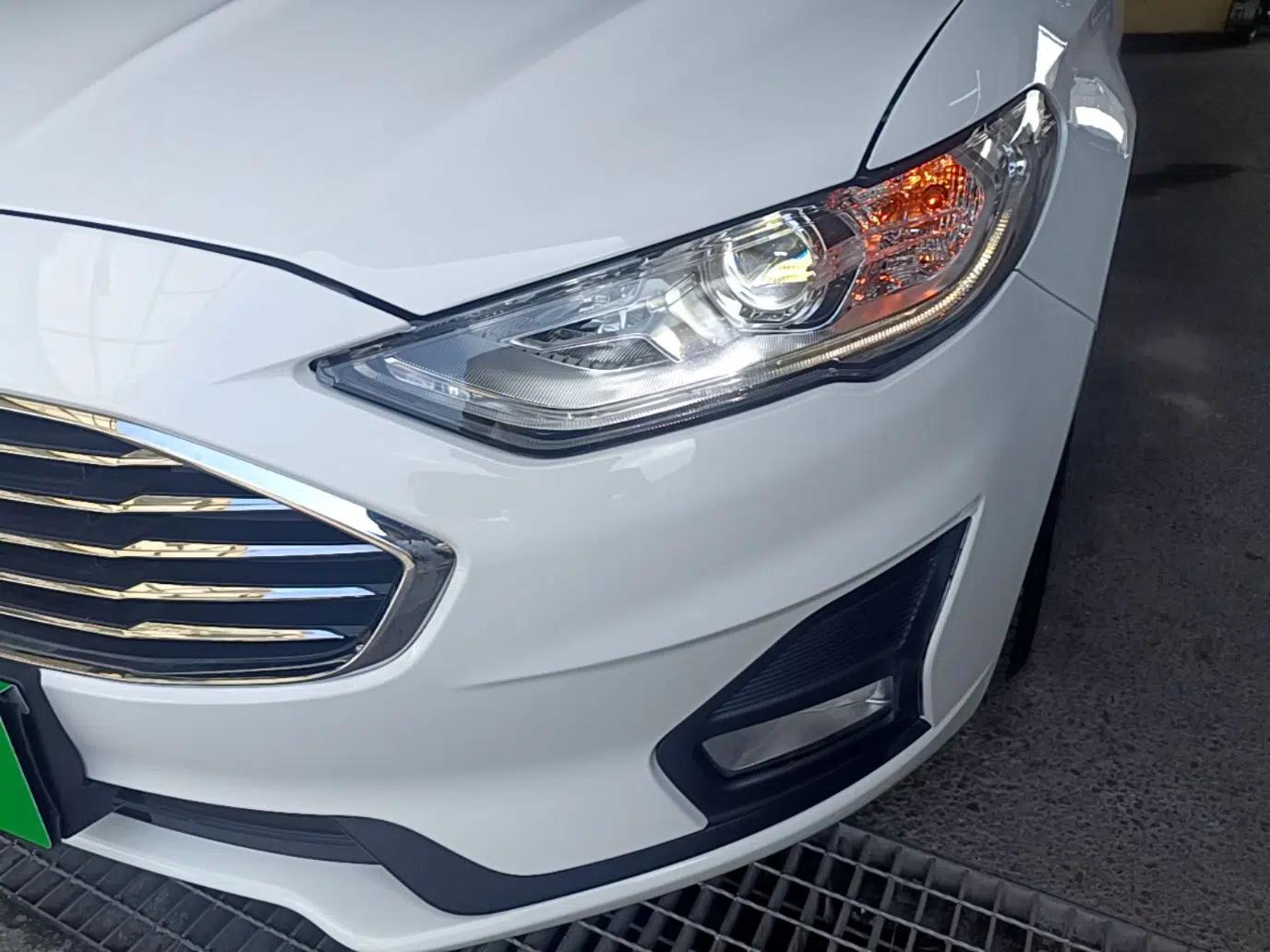 Ford Mondeo 2020 EcoBoost 180 Stylish Model — миниатюра 8