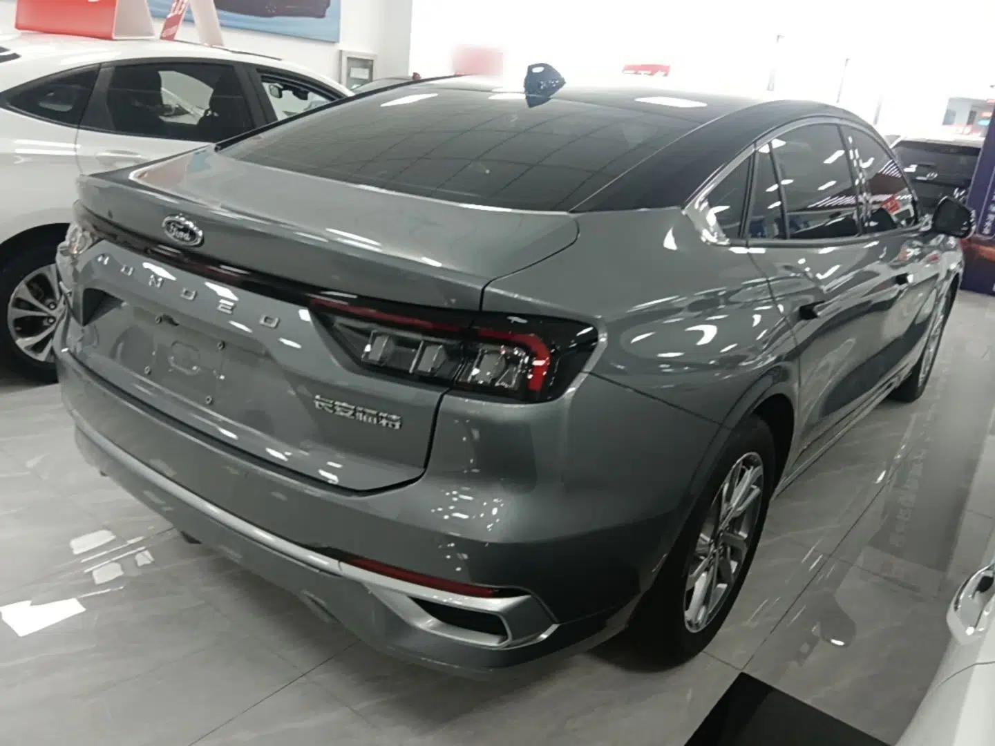 Ford Mondeo 2022 Restyled EcoBoost 245 Luxury Version — миниатюра 6