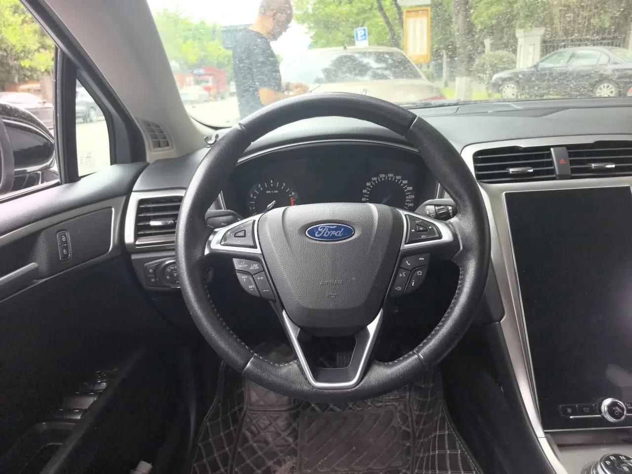 Ford Mondeo 2020 EcoBoost 200 Stylish Model — миниатюра 10