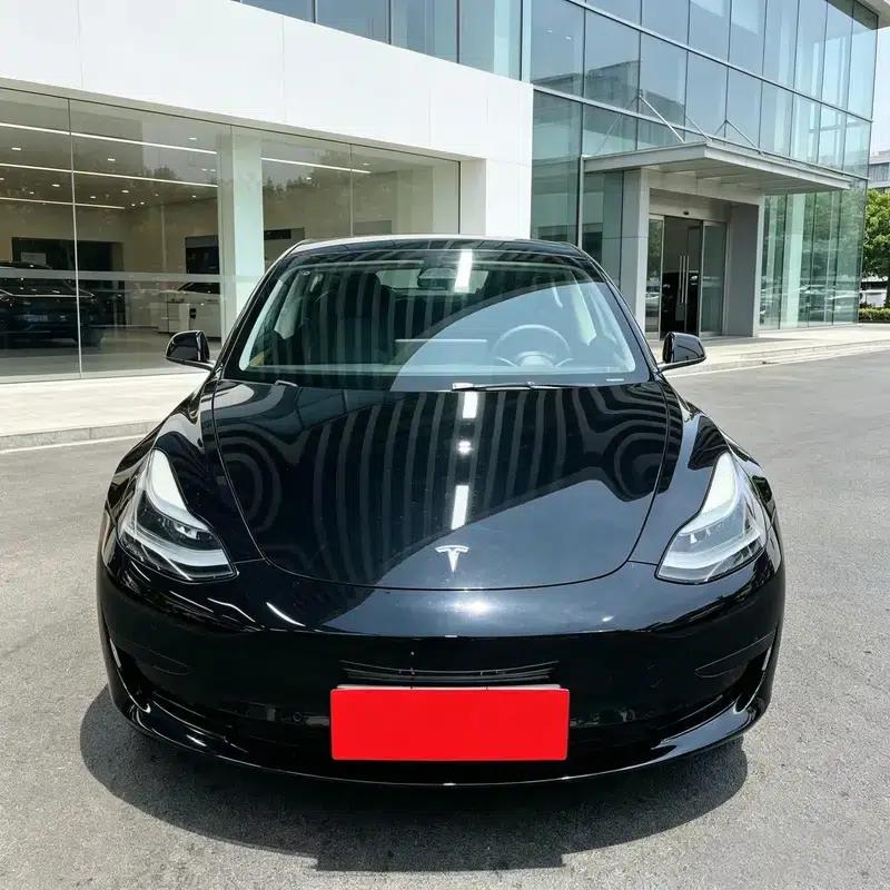 Model 3 2022 Rear-Wheel Drive — миниатюра 2
