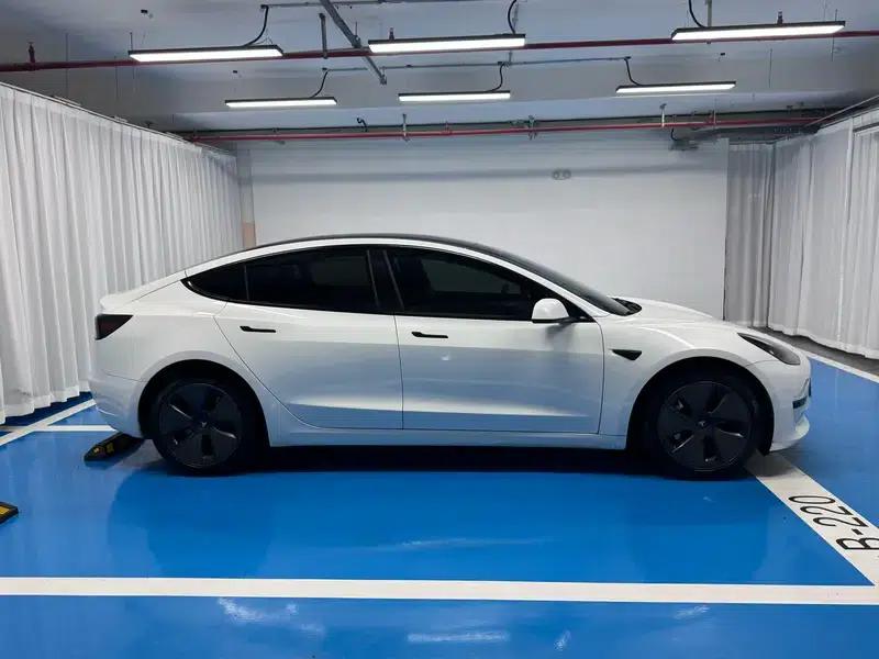 Model 3 2022 Rear-Wheel Drive — миниатюра 8