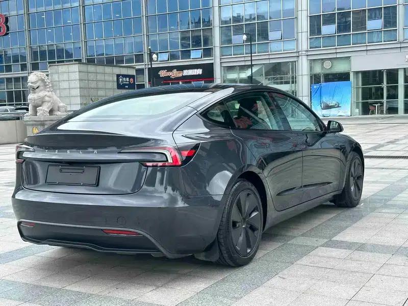 Model 3 2025 Rear-Wheel Drive — миниатюра 7