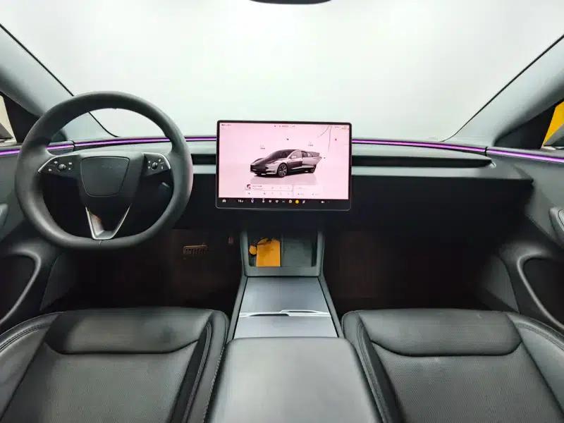 Model 3 2025 Rear-Wheel Drive — миниатюра 14