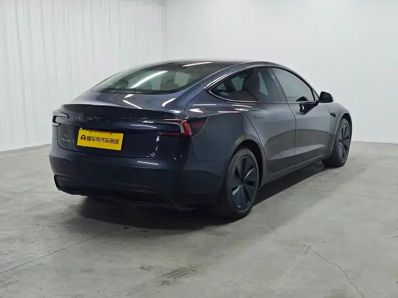 Model 3 2025 Rear-Wheel Drive — миниатюра 7